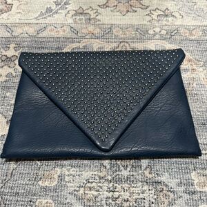 Navy Clutch
